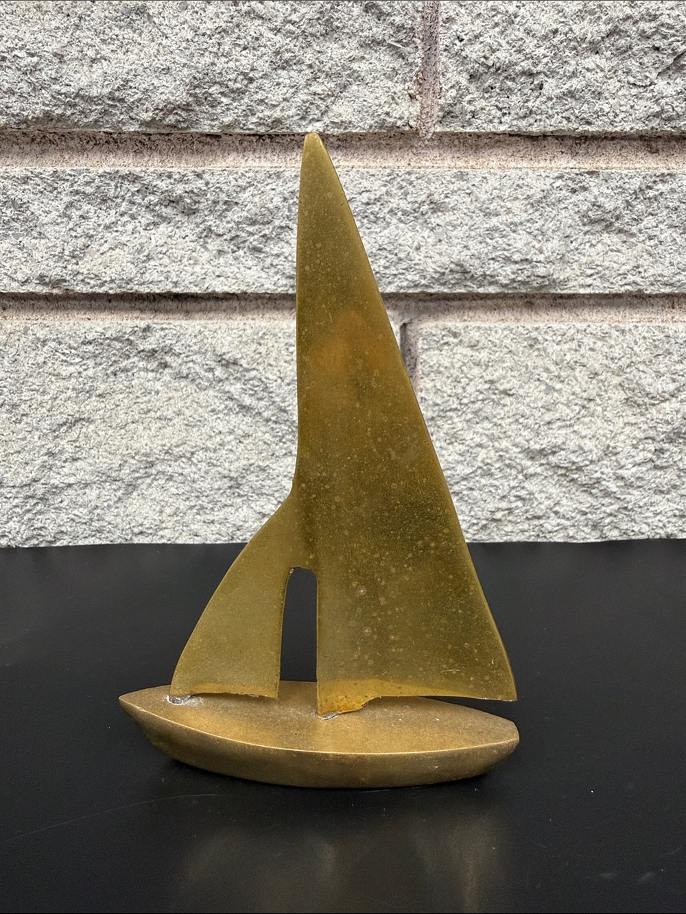 Vintage Brass Sailboat Nautical Mid‑Century Modern Decor Figurine – 5" x 7"